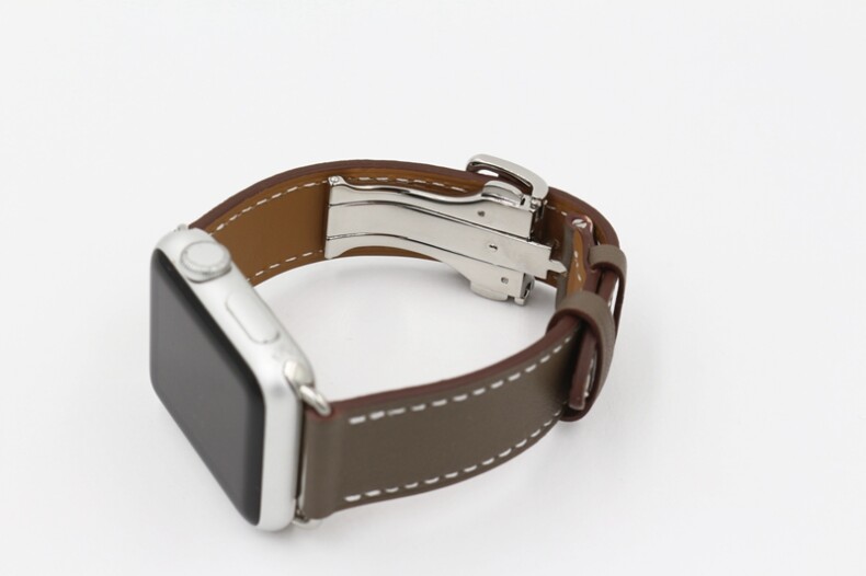 Кожаный ремешок HM Style с классической пряжкой для Apple Watch (темно-коричневый)