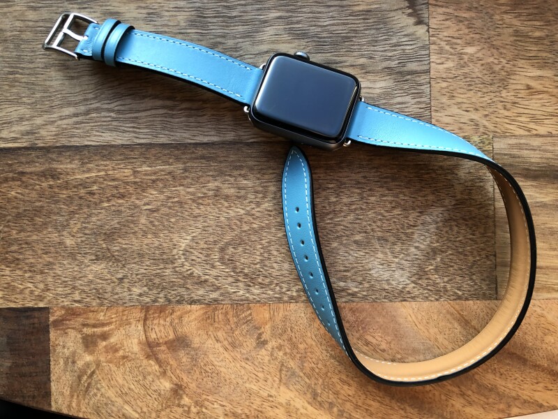 Кожаный ремешок Double Tour для Apple Watch (светло-голубой)