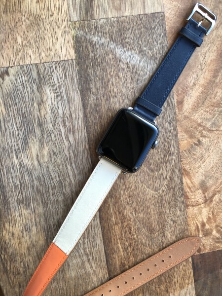 Кожаный ремешок HM Style Double Tour для Apple Watch (синий/оранжевый/белый с лого)