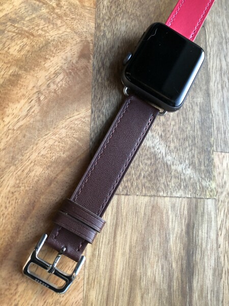 Кожаный ремешок HM Style Double Tour для Apple Watch (шоколадный/розовый с лого)