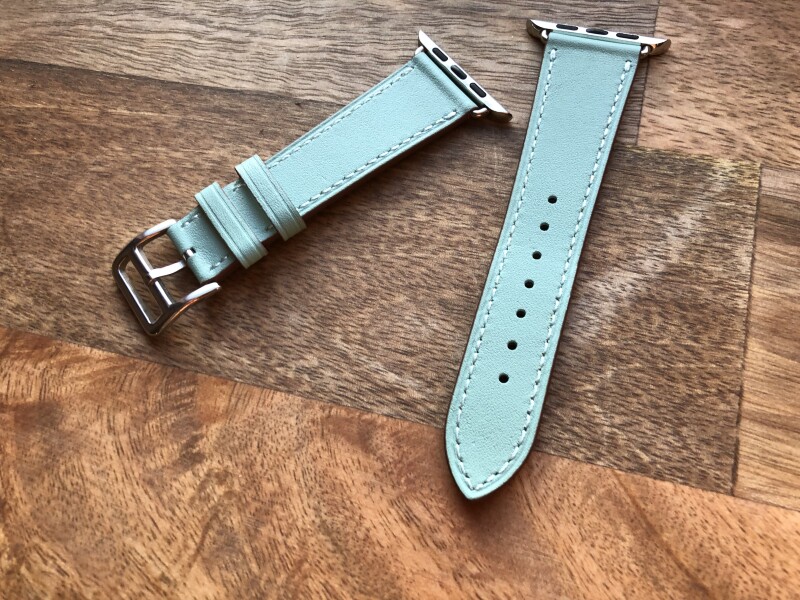 Кожаный ремешок HM Style для Apple Watch (зеленая лагуна)