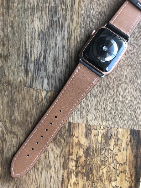 Кожаный ремешок HM Style с классической складной пряжкой для Apple Watch (Ébène Barenia с лого)
