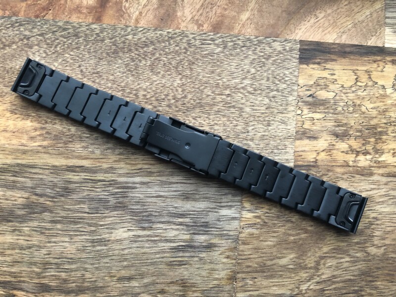 Стальной ремешок с широкой пряжкой для Garmin Fenix 5/6 (угольный черный)