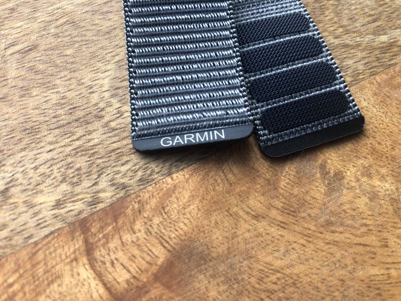 Оригинальный нейлоновый ремешок Garmin Ultrafit 26 mm. Gray (010-13075-00)