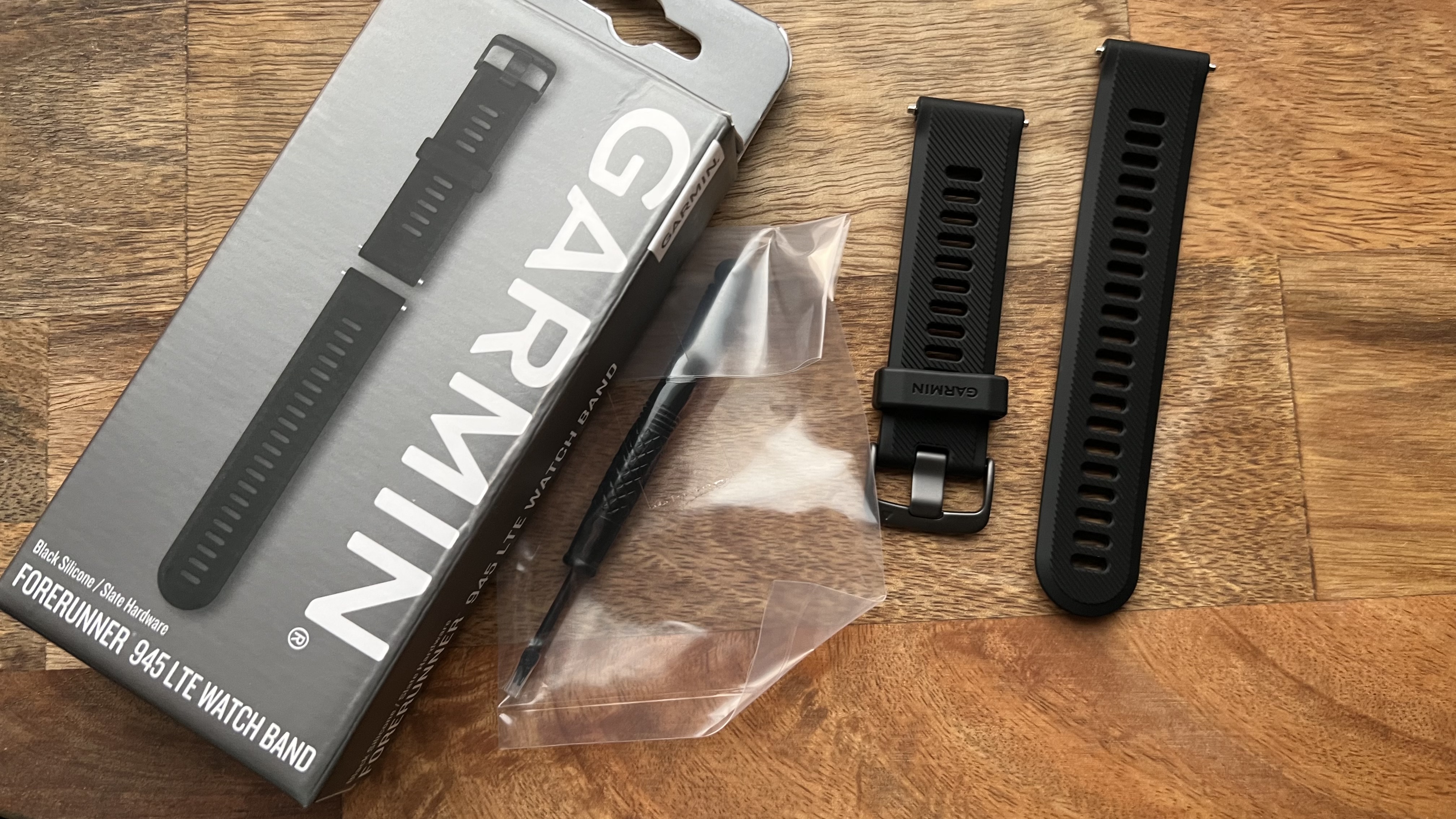 Оригинальный силиконовый ремешок Garmin Forerunner 965/955/945/935